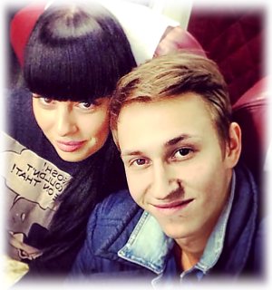 http://showbiz-life.ru/wp-content/uploads/%D0%9D%D0%B5%D0%BB%D0%BB%D0%B8-%D0%95%D1%80%D0%BC%D0%BE%D0%BB%D0%B0%D0%B5%D0%B2%D0%B0-%D0%BC%D1%83%D0%B6.jpg