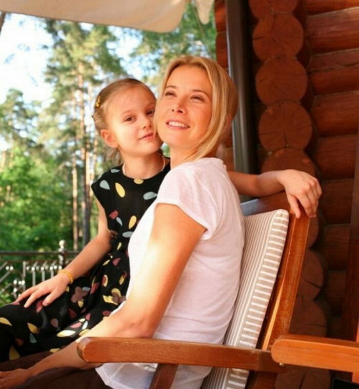 Маша Кончаловская и последние новости на сегодня в 2021 году о ее здоровье