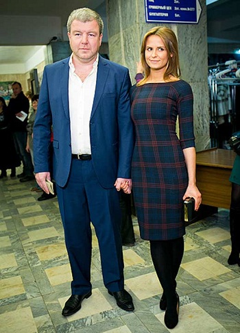 Александр Робак с женой фото