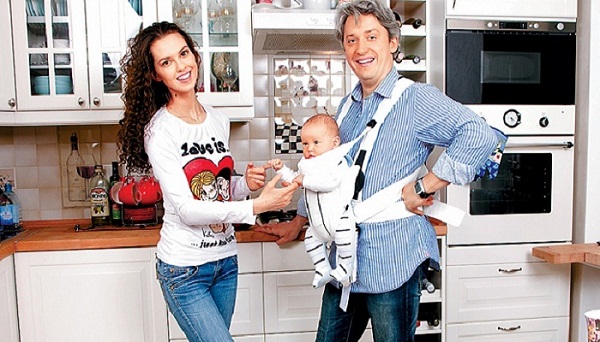Лянка Грыу с семьей мужем и сыном фото