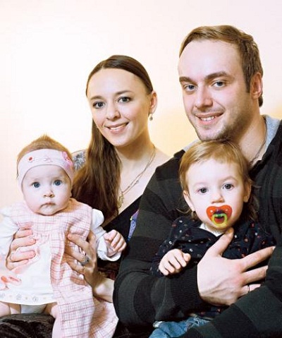 Максим Щеголев с семьей женой и детьми фото