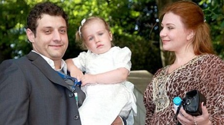 Михаил Полицеймако с семьей женой и дочерью фото
