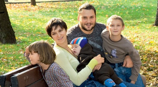 Олеся Железняк с семьей мужем и детьми фото