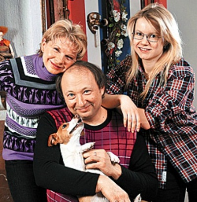 Юрий Гальцев с семьей женой и дочерью фото